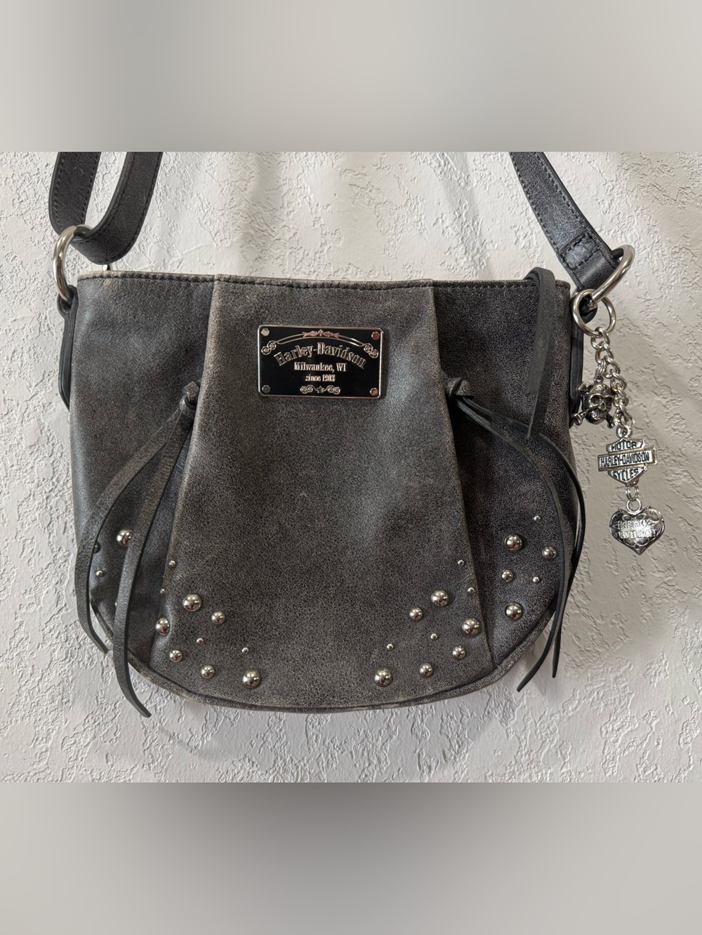 Harley-Davidson Gray Leather Crossbody Bag